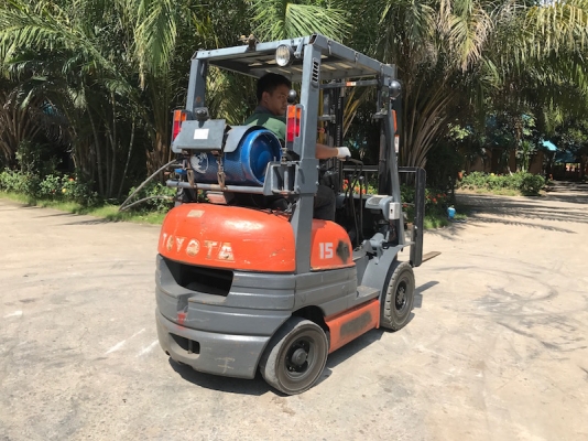 ขายFORKLIFT TOTOTA รุ่น6FG15(1.5ตัน)(แก๊สนอกแท้) สวยเดิมจากญี่ปุ่น ยังไม่เคยใช้ในไทย 139,000เท่านั้น!!