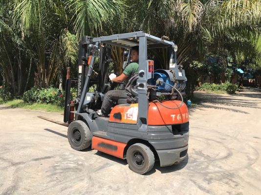 ขายFORKLIFT TOTOTA รุ่น6FG15(1.5ตัน)(แก๊สนอกแท้) สวยเดิมจากญี่ปุ่น ยังไม่เคยใช้ในไทย 139,000เท่านั้น!!