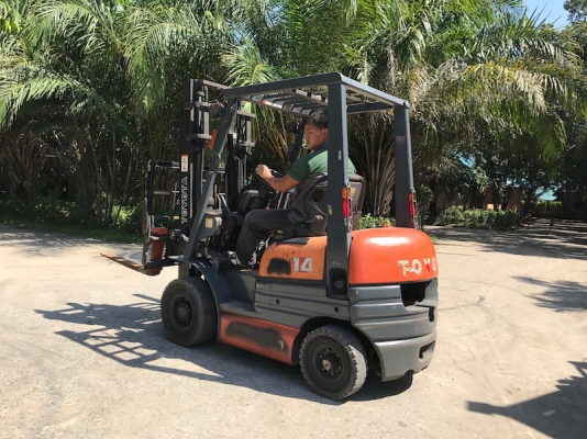 ขายFORKLIFT TOTOTA รุ่น6FG14(1.5ตัน)(งากระดก) สวยเดิมจากญี่ปุ่น ยังไม่เคยใช้ในไทย 165,000เท่านั้น!!