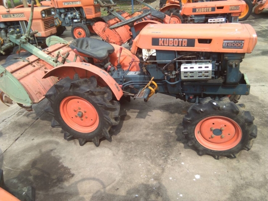 ขายยถูกมากก แทรกเตอร์ B6000 เก่านอกแท้ พร้อมใช้งาน