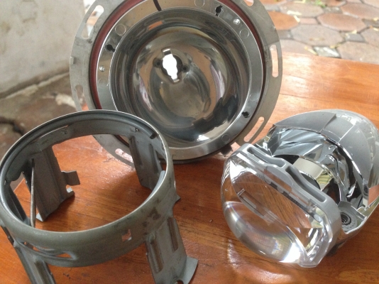 BMW e34 รับแปลงไฟหน้ารถe34ที่ไม่สว่างเป็นled แท้ติดรถ