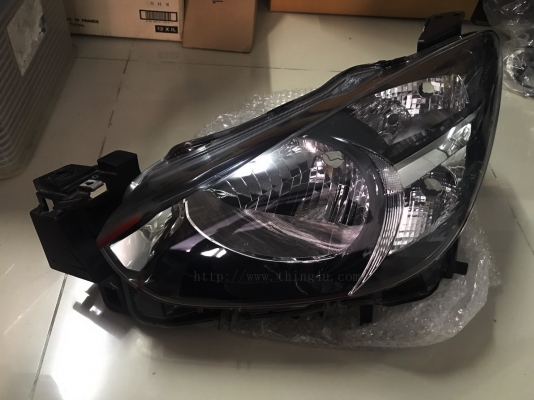 โคมไฟหน้า MAZDA2 SKY แท้ ฝั่งซ้าย