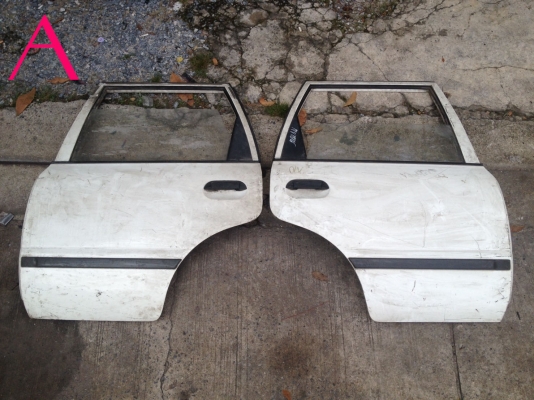 ขายประตู Nissan NV van ราคา 2900 บาท