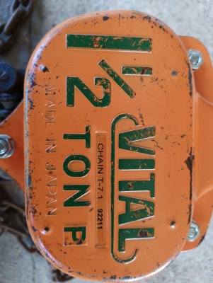 ขายรอกญี่ปุ่นมือ2  ยี่ห้อ VITAL รับน้ำหนัก 1.5 ตัน  Made in Japan