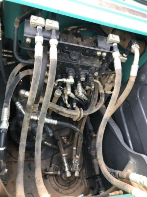 Kobelco SK 140 XMใช้งาน 6000ช.ม เล่มทะเบียน สวยมากช่วงล่างเต็ม