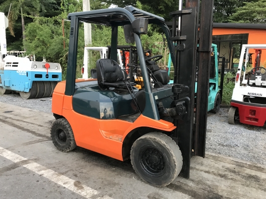 Toyota 7fg20สภาพดีเก่าญี่ปุ่น มีใบอินวอยไม่เคยใช้ในไทย Toyota 7fg20สภาพดีเก่าญี่ปุ่น มีใบอินวอยไม่เคยใช้ในไทย