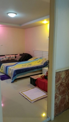 ขาย Happy Condo Ratchada 18 (แฮปปี้ คอนโด รัชดา 18) เป็นคอนโดมิเนียม ห้องสตูดิโอ ขนาด 28ตรม. ชั้น 7 อาคารB ตกแต่งสวย พื้นกระเบื้อง พร้อมฟอร์นิเจอร์ อยู่ได้เลย ขาย 1,690,000