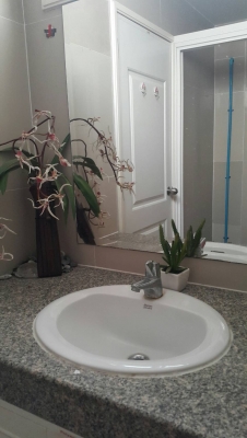 ขาย Happy Condo Ratchada 18 (แฮปปี้ คอนโด รัชดา 18) เป็นคอนโดมิเนียม ห้องสตูดิโอ ขนาด 28ตรม. ชั้น 7 อาคารB ตกแต่งสวย พื้นกระเบื้อง พร้อมฟอร์นิเจอร์ อยู่ได้เลย ขาย 1,690,000