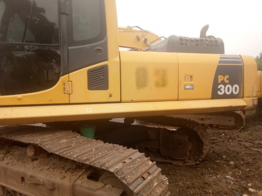 ขาย 3,200,000 KOMATSU pc 300-8 ใส่หัวไวโบเอกสารเล่ม ไฟฟ้าครบ เครื่องดี ปั้มแรง เอวแน่น ช่วงล่างเต็ม พร้อมใช้งานทุกระบบ แอร์เย็น  รถอยู่ กทม. 090-772-3710 090-772-3708
