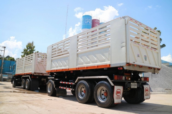 ขายเดก้า 360 ปี 57 ดั้มสามมิตร แม่ลูก 3 เพลา ขายเดก้า 360 ปี 57 ดั้มสามมิตร แม่ลูก 3 เพลา