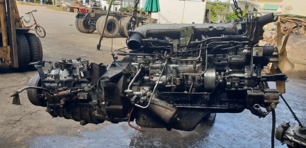 ขายเครื่อง 6bg1 175 แรง ไม่รวมเกียร์ ขายเครื่อง 6bg1 175 แรง ไม่รวมเกียร์