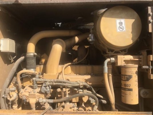รถเกรดCaterpillar รุ่น140H2ZK06016 ปี2001 มีสแกริฟายสภาพพร้อม