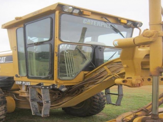 รถเกรดCaterpillar รุ่น140HAPM01827 ปี2005 พร้อมสแกริฟาย สภาพพร้อมใช้งาน