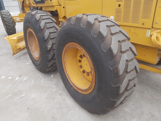 รถเกรดCaterpillar รุ่น140KJPA00752 ปี2011 พร้อมริปเปอร์ สภาพพร้อมใช้งาน