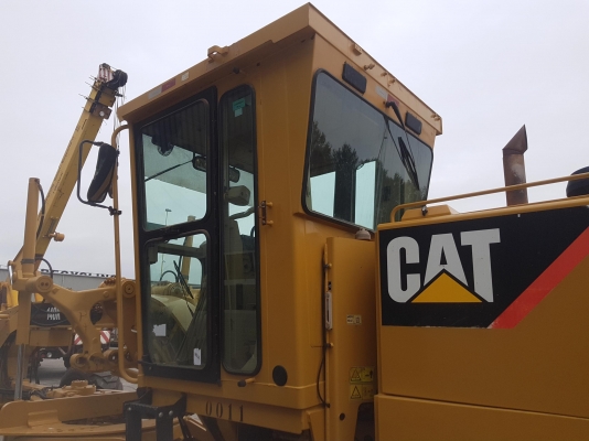 รถเกรดCaterpillar รุ่น140KJPA00752 ปี2011 พร้อมริปเปอร์ สภาพพร้อมใช้งาน