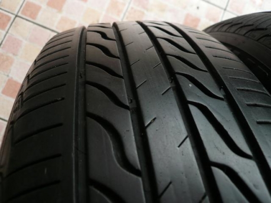 ขายยาง MICHELIN LC---195-65-15---ดอกเีพียบ (1ชุด) ขายยาง MICHELIN LC---195-65-15---ดอกเีพียบ (1ชุด)
