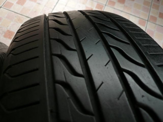 ขายยาง MICHELIN LC---195-65-15---ดอกเีพียบ (1ชุด) ขายยาง MICHELIN LC---195-65-15---ดอกเีพียบ (1ชุด)