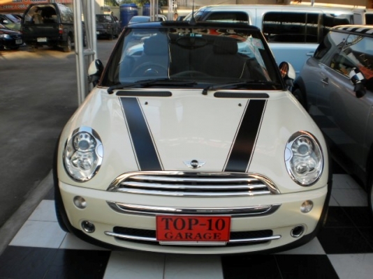 MINI COOPER 1.6 convertible ปี 2012 เกียร์ออโต้ สีขาวครีมเดิม ตัวtopสุด