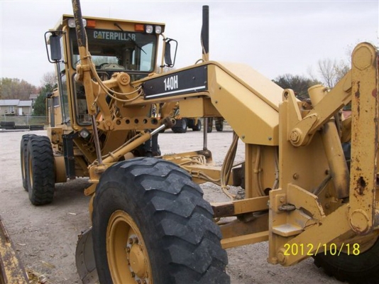 CATERPILLAR 140 H SN 2ZK05609 CATERPILLAR 140 H SN 2ZK05609