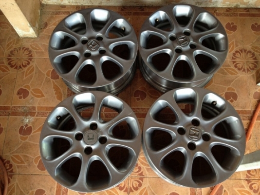 ขายแม็กซ์มือ2 Honda Jazz ขอบ15 4รู100 ราคา 4400 บ.