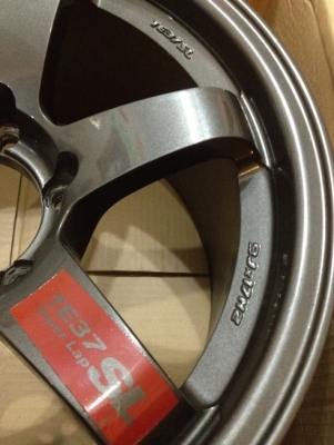 ขายแม็กซ์มือ2 TE37 SL ขอบ17 6รู กว้าง 9 ราคา 11900 บาท