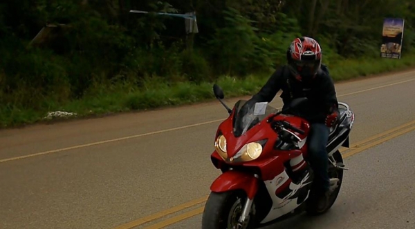 จัดไฟแนนท์ได้ขายCBR600cc F4 ปี2002 ทะเบียน โอนได้ จะเอาเงินไปวางคันใหม่ครับ