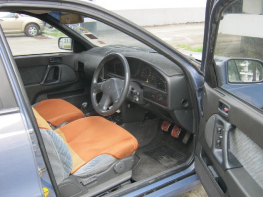 HYUNDAI, ELANTRA 1.8 GLS ปี 1995 เดิมๆบางๆมือเดียวออกห้าง75000รถ