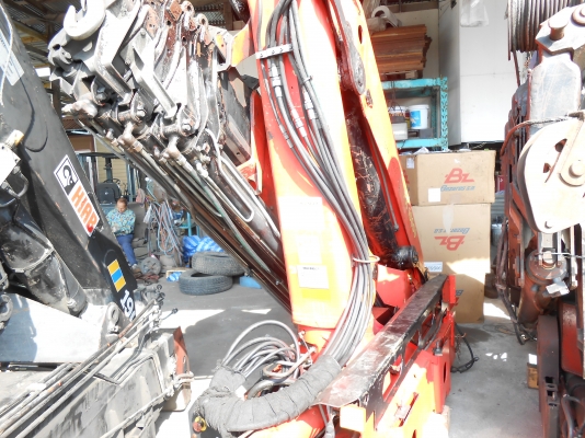 ขายเครนพับ ทั้งใหม่ และ มือสอง และอุปกรณ์ นำเข้าจาก ยุโรป