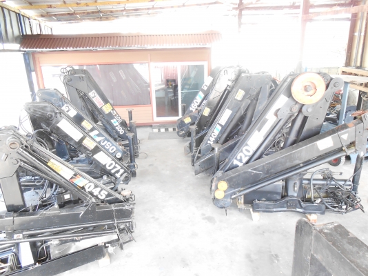 ขายเครนพับ ทั้งใหม่ และ มือสอง และอุปกรณ์ นำเข้าจาก ยุโรป