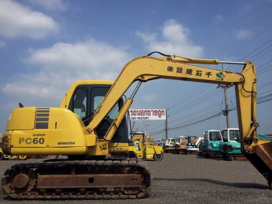 รถขุด PC60-7 สภาพสวย โทร.0927826142,034886118 www.patanamachines.com