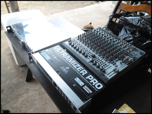 ขาย เครื่องส่งสัญญาณวิยุจายเสียง ไม่มีเสาอากาศ