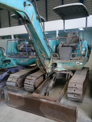 รถขุดเล็ก KOMATSU PC20-7 สภาพดีนำเข้าจากญี่ปุ่น ราคาไม่แพงครับ