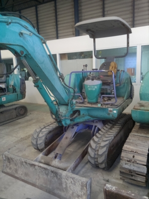 รถขุดเล็ก KOMATSU PC20-7 สภาพดีนำเข้าจากญี่ปุ่น ราคาไม่แพงครับ