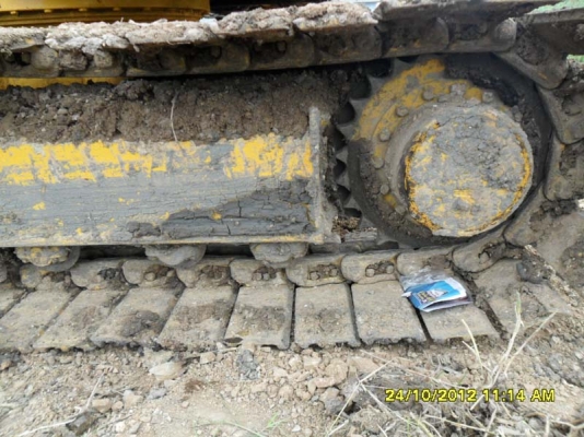 รายละเอียด Komatsu PC120-3 เก็บแล้ว,สภาพทั่วไป,ทำงานอยู่หน้างาน