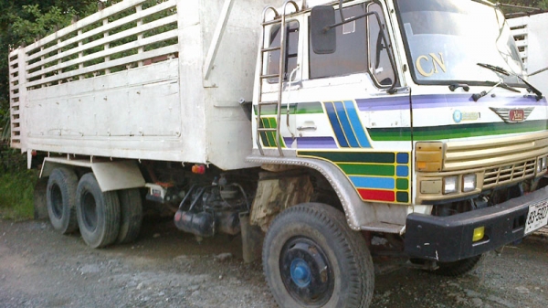 Hino Sumo 227 เดิมๆ ทั้งคัน เครื่องแห้งแรงดีคันซีสวยพร้อมระลากจูง