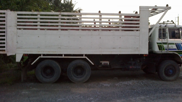 Hino Sumo 227 เดิมๆ ทั้งคัน เครื่องแห้งแรงดีคันซีสวยพร้อมระลากจูง