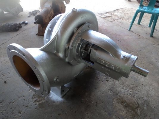 ขายปั้มน้ำTorishima 12 "  เหมื่อนของกลมชลประทาน  60000  บาท