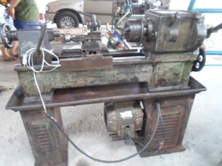 เครื่องกลึงเล็ก 3 ฟุต CHIEN YEH 30,000 ด่วน !!!!! เครื่องกลึงเล็ก 3 ฟุต CHIEN YEH 30,000 ด่วน !!!!!