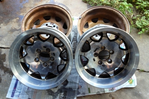 ขายล้อแท้ Enkei ขอบ 15x7 ใส่ 5/114.3 ออฟลึกกำลังสวยครับ