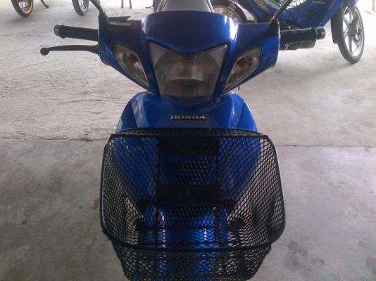 ด่วน!เวฟ125s สต๊าทมือ กุญแจใหญ่ ปี47 รถเครื่องเดิม  พร้อมใช้ ทะเบียน+เอกสารโอน ภาษีไม่หมด