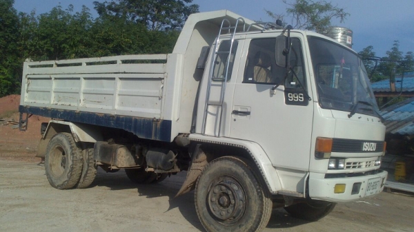 ขายหกล้อ ISUZU 160 แรงม้า