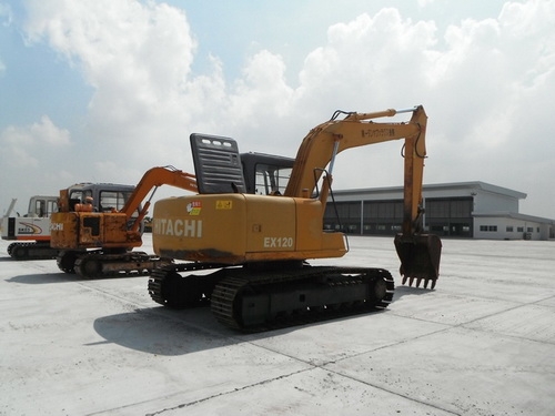 ขายรถแบคโฮ ฮิตาซิ EX 120-2 เก่านอก