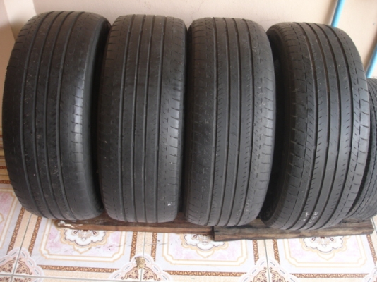 maxxis 215-55-17 ปี09ขายเหมาๆยกชุด