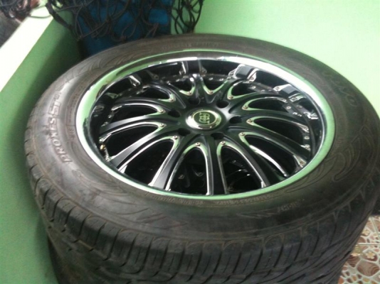 ขายแม๊ก 265/50/20 พร้อมยาง ปี 2010 จัดส่งได้ครับ