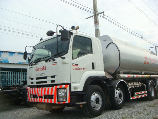 มี4คัน-รถใหม่-สิงหา-2554ISUZU-DEGA-FVM-240-HP-1-เพลา-12ล้อ-โหลดล่าง-ถัง-20000ลิตร