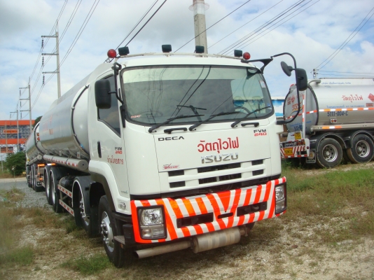 มี4คัน-รถใหม่-สิงหา-2554ISUZU-DEGA-FVM-240-HP-1-เพลา-12ล้อ-โหลดล่าง-ถัง-20000ลิตร