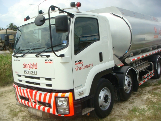 มี4คัน-รถใหม่-สิงหา-2554ISUZU-DEGA-FVM-240-HP-1-เพลา-12ล้อ-โหลดล่าง-ถัง-20000ลิตร