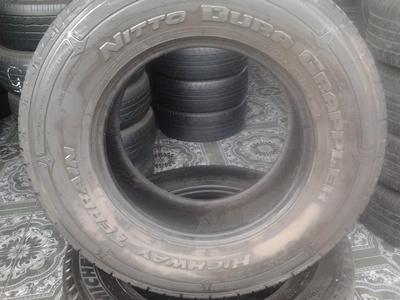 ยางอะไหล่ 245/70/16 ปี 4910 NITTO DURA GRAPLER 1 เส้น  ราคา :  900.00  บาท