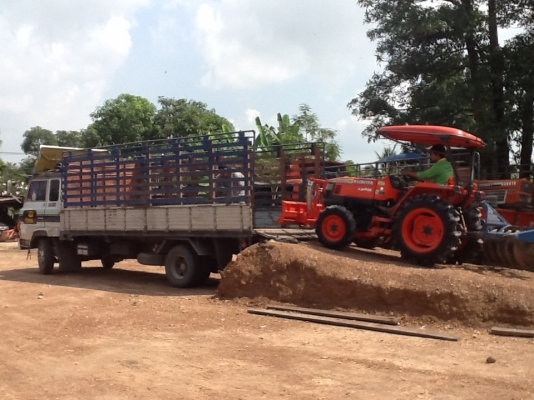 คูโบต้า L3408 4 WD 2 เพลา ใบมีด โรตารี่ ทำงาน 1047 ชั่วโมง..