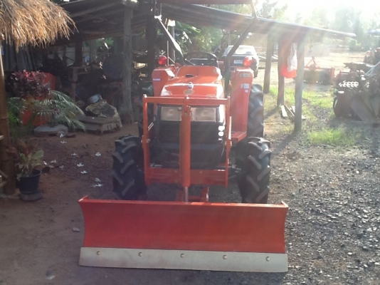 คูโบต้า L3408 4 WD 2 เพลา ใบมีด โรตารี่ ทำงาน 1047 ชั่วโมง..